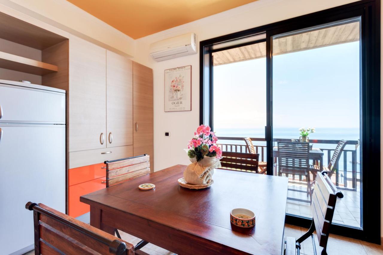 Taormina Panoramic Seaview Apartment 外观 照片